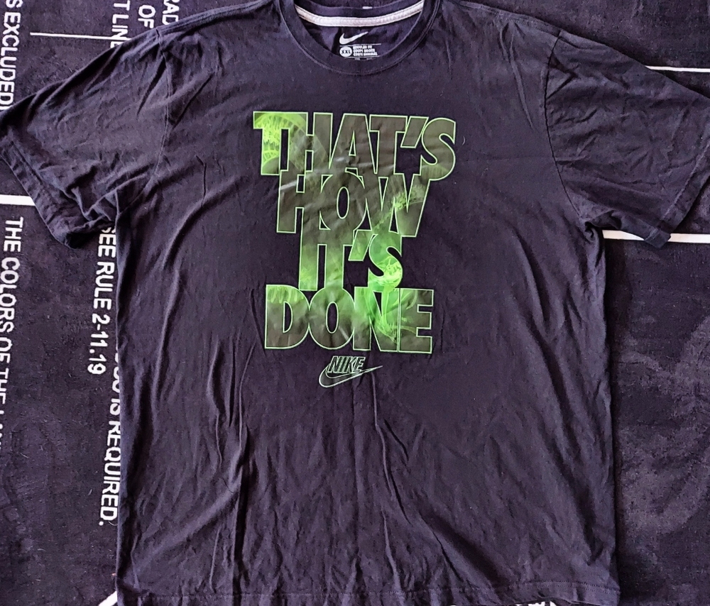 Nike Paranorman Foamposite graphic tee size XXL